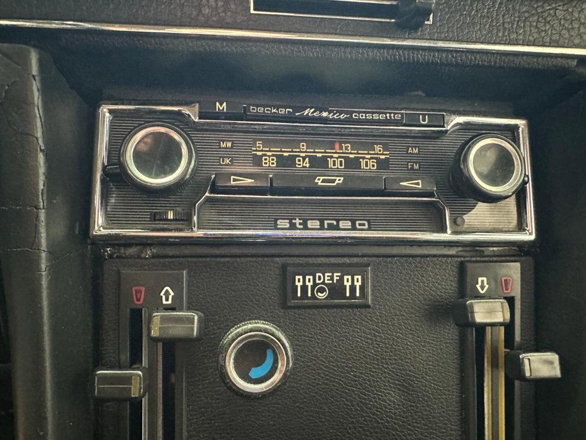 Mercedes-Benz SL 350 (15)