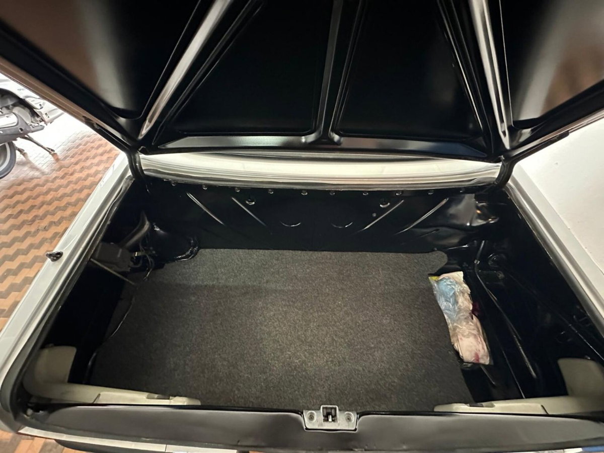 Mercedes-Benz SL 350 (17)