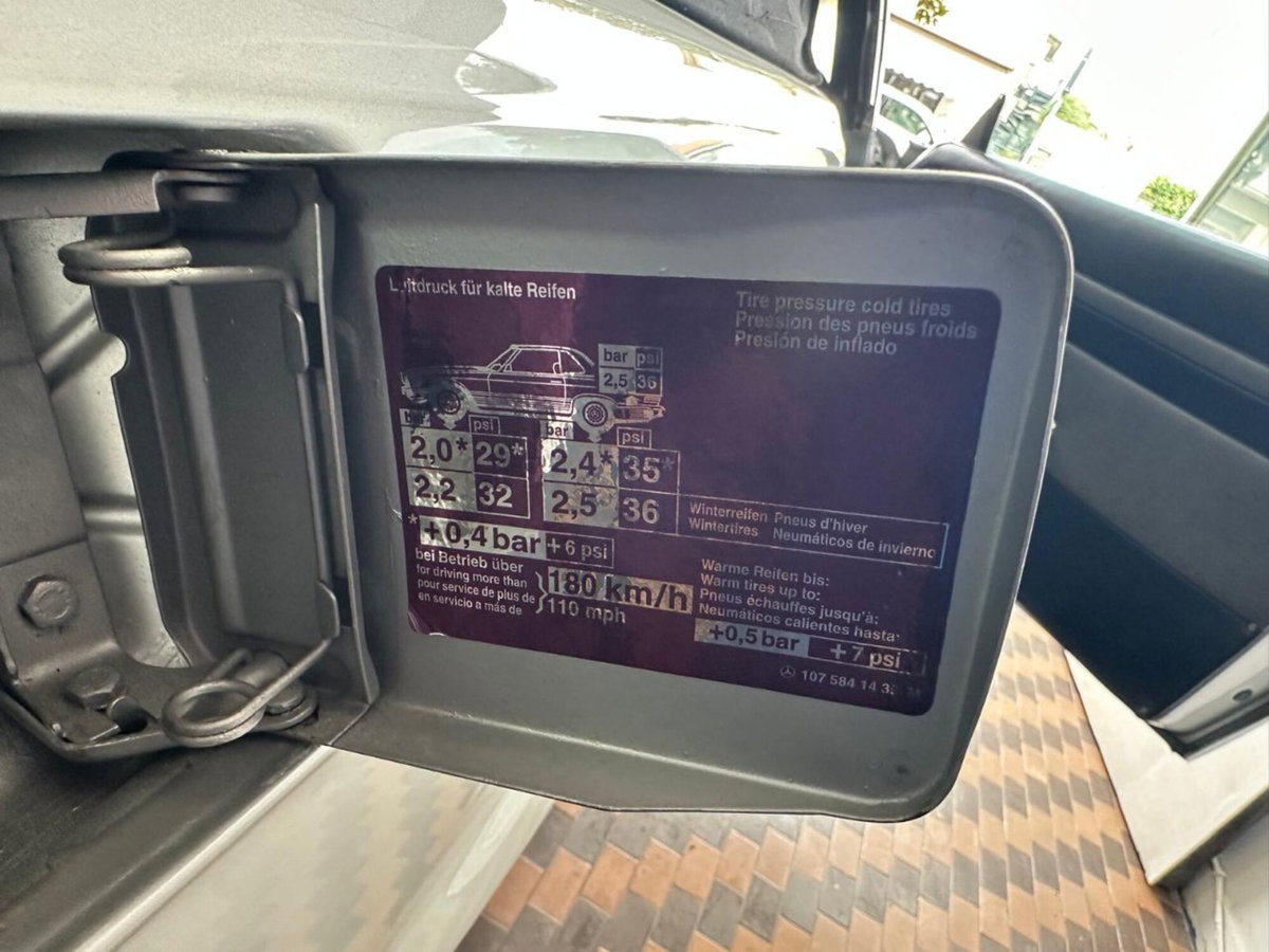 Mercedes-Benz SL 350 (18)