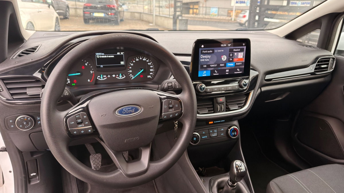 Ford Fiesta 1.5 EcoBlue 5 porte (6)