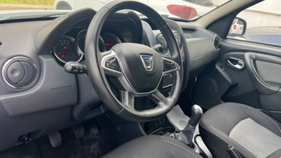 Dacia Duster 1.6 115CV Start&Stop 4x2 GPL Ambiance (8)