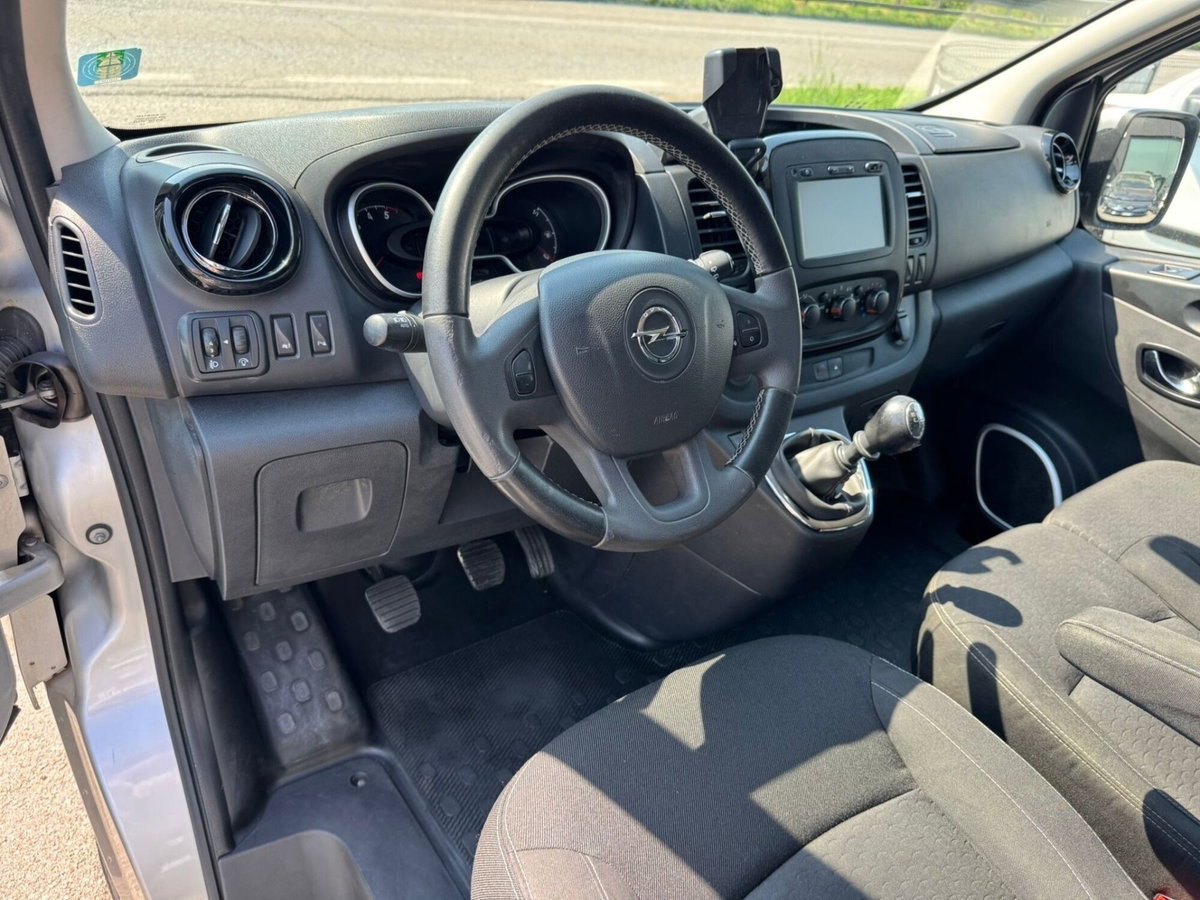 Opel Vivaro Furgone 29 1.6 BiTurbo 145CV S&S PL-TN Combi N1 (13)