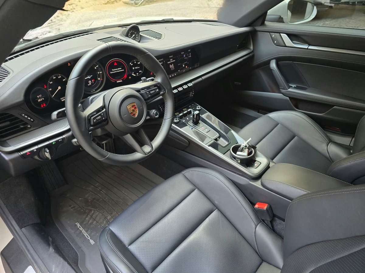 Porsche 911 Coupé Coupe 3.0 Carrera 4S (4)