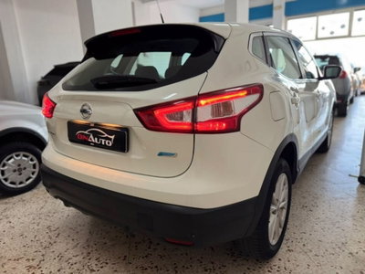 Nissan Qashqai 1.5 dCi Business (4)