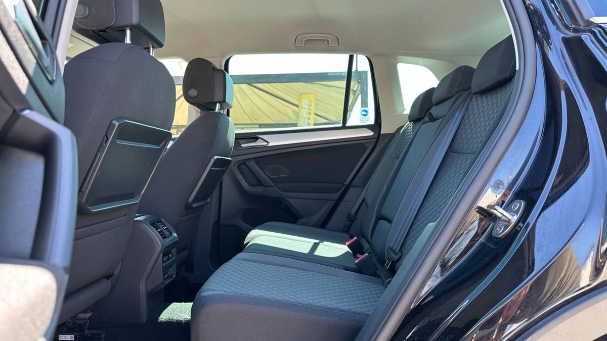 Volkswagen Tiguan 2.0 TDI SCR DSG Business BlueMotion Technology (15)