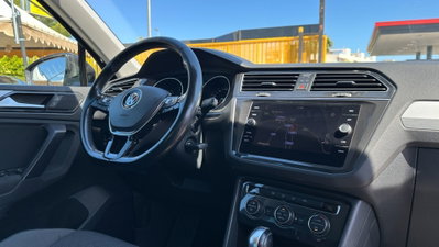 Volkswagen Tiguan 2.0 TDI SCR DSG Business BlueMotion Technology (18)