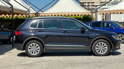 Volkswagen Tiguan 2.0 TDI SCR DSG Business BlueMotion Technology (8)
