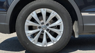 Volkswagen Tiguan 2.0 TDI SCR DSG Business BlueMotion Technology (9)