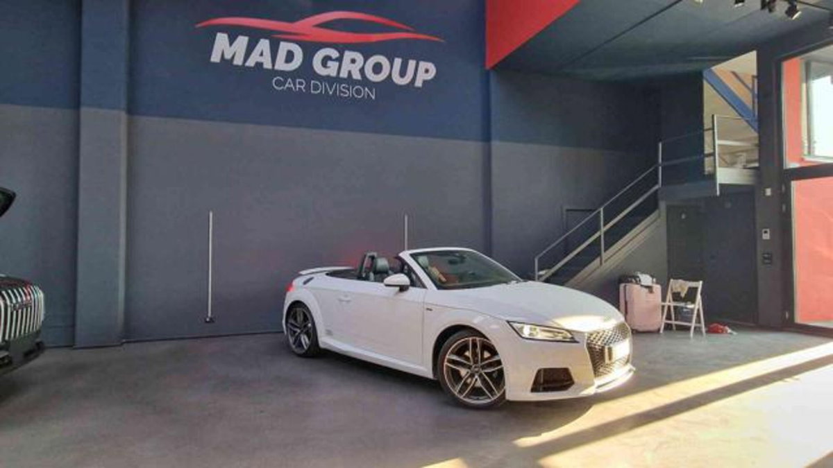 Audi TT Cabrio 2.0 TFSI S line (2)