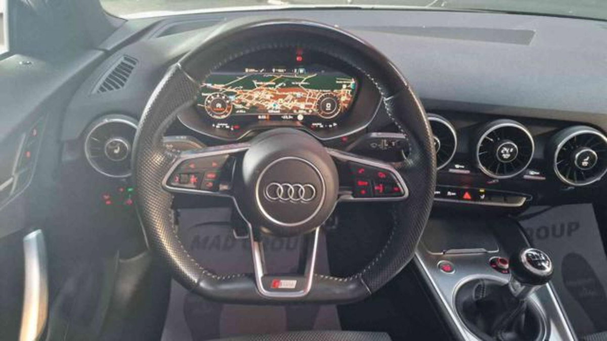 Audi TT Cabrio 2.0 TFSI S line (9)