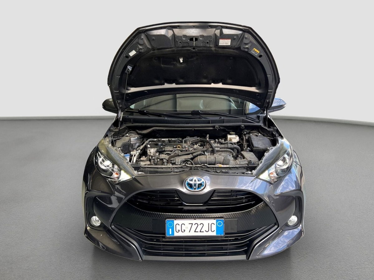 Toyota Yaris 1.5 Hybrid 5 porte Energy (4)
