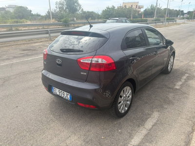 Kia Rio 1.4 CRDi WGT 5p. EX PLUS (5)