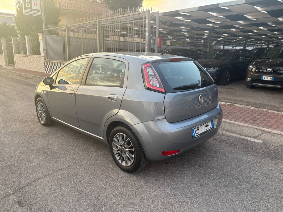Fiat Punto Evo 1.3 Mjt 95 CV DPF 5 porte S&S Dualogic Dynamic (7)