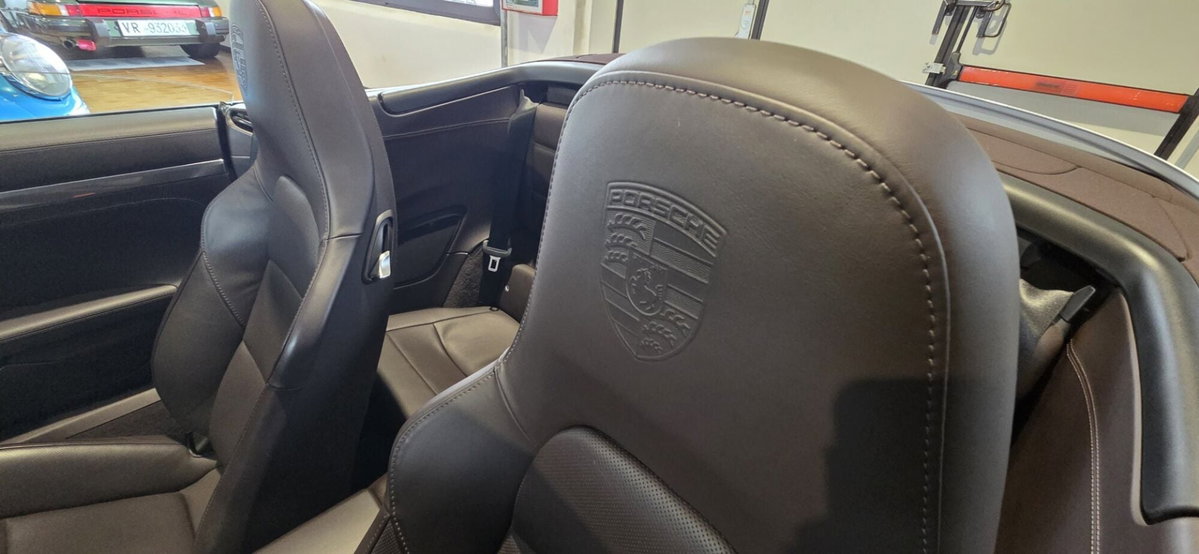 Porsche 911 Cabrio 3.8 Carrera 4S (15)