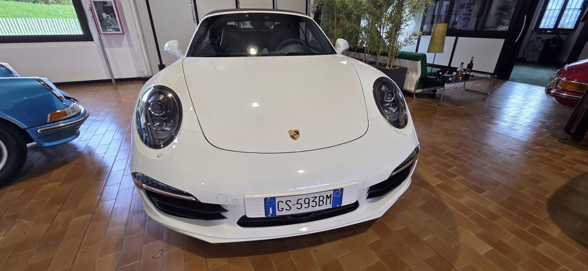 Porsche 911 Cabrio 3.8 Carrera 4S (8)