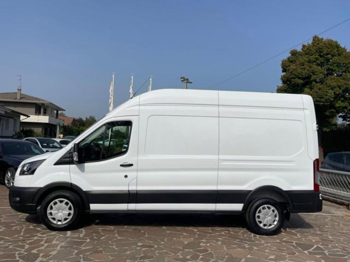 Ford Transit Furgone 350 2.0TDCi EcoBlue 170 aut. PL-TM Furgone Trend (2)