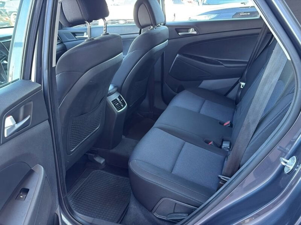 Hyundai Tucson 1.7 CRDi Classic (15)