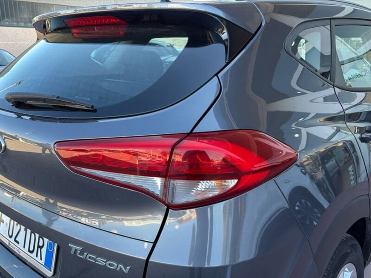 Hyundai Tucson 1.7 CRDi Classic (17)