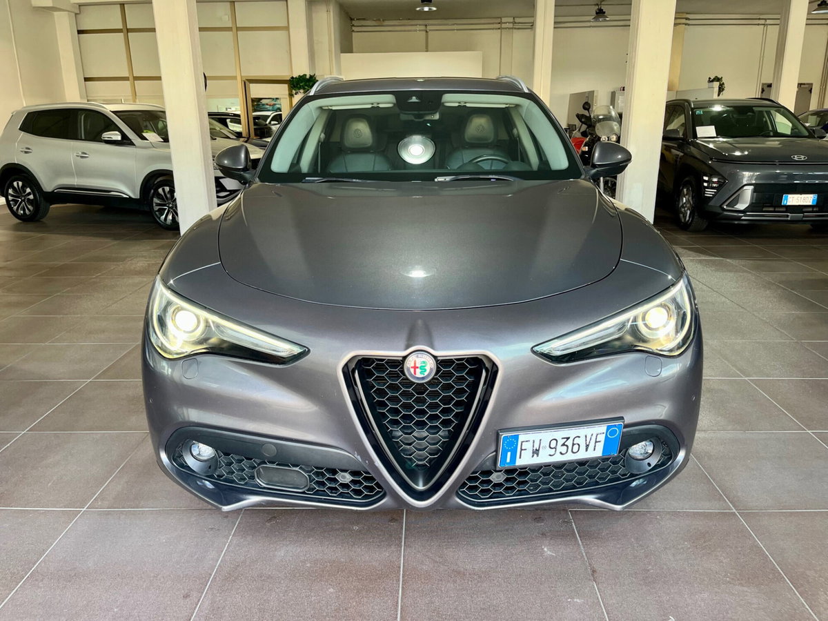 Alfa Romeo Stelvio Stelvio 2.2 Turbodiesel 210 CV AT8 Q4 Executive (3)
