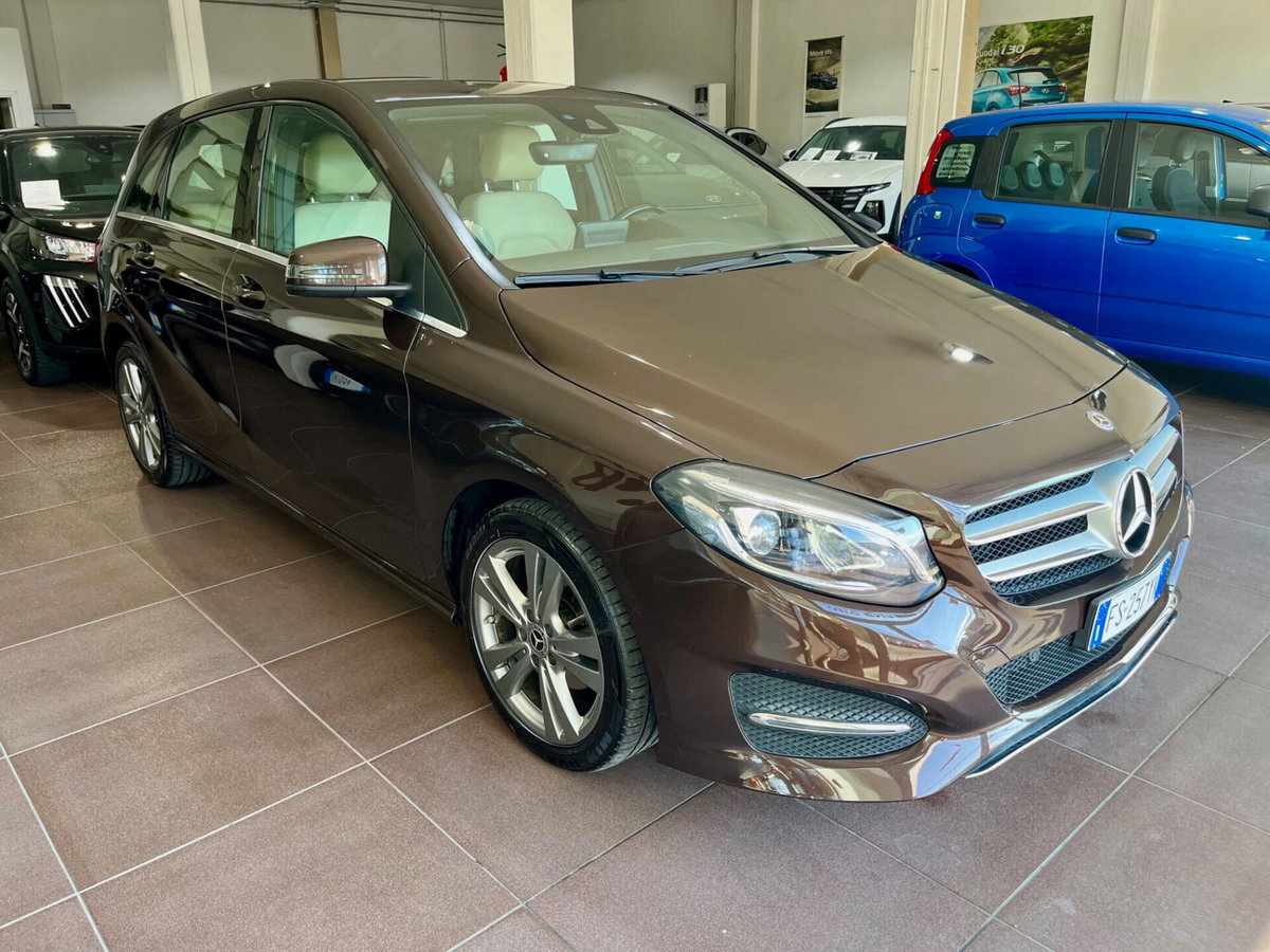 Mercedes-Benz Classe B 180 d Premium (2)