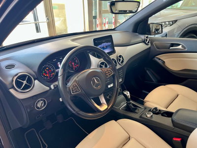 Mercedes-Benz Classe B 180 d Premium (7)