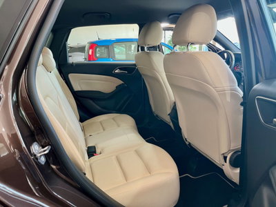 Mercedes-Benz Classe B 180 d Premium (9)