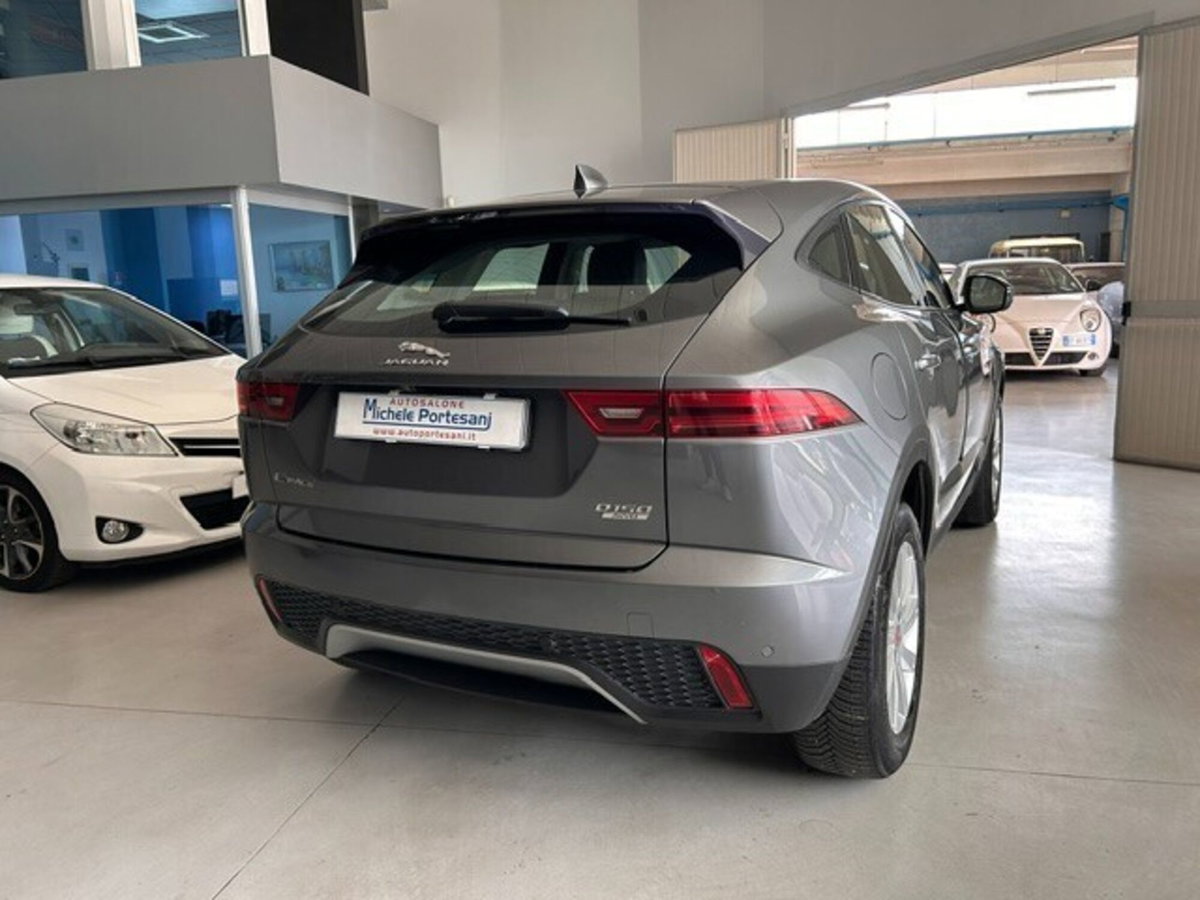 Jaguar E-Pace 2.0D 150 CV AWD aut. (10)