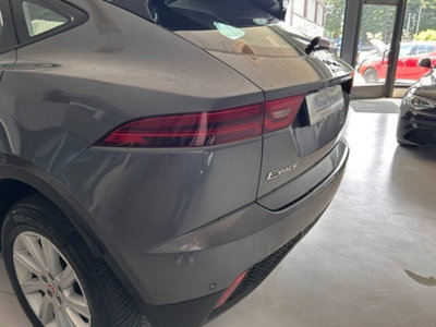 Jaguar E-Pace 2.0D 150 CV AWD aut. (12)