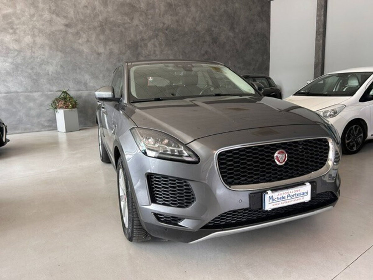 Jaguar E-Pace 2.0D 150 CV AWD aut. (5)