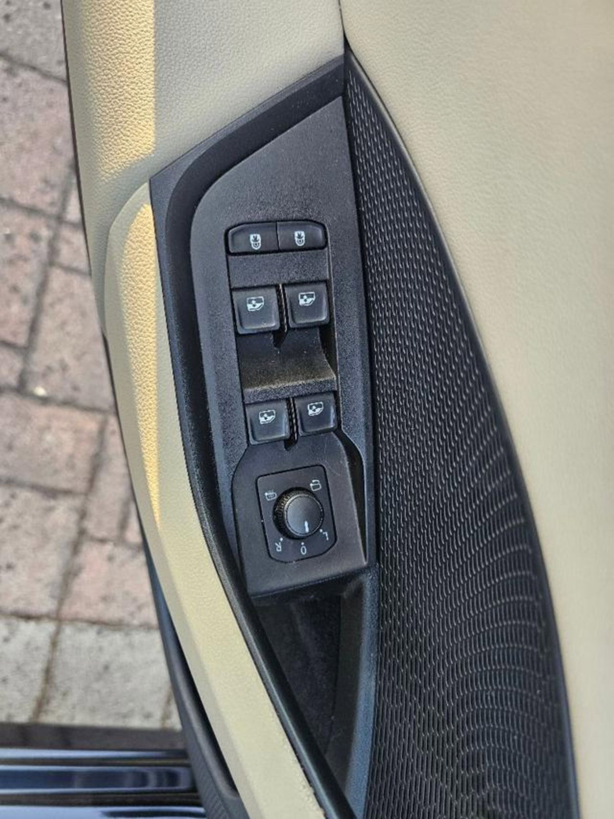 Skoda Octavia 1.5 G-TEC DSG Style (13)