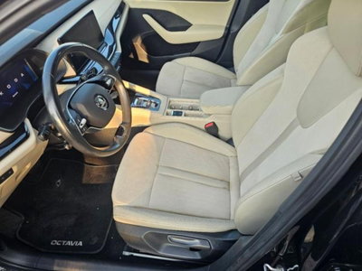 Skoda Octavia 1.5 G-TEC DSG Style (9)