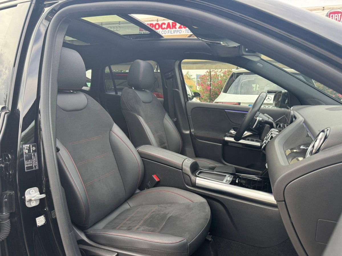 Mercedes-Benz GLA SUV 200 d AMG Line Premium Plus auto (14)