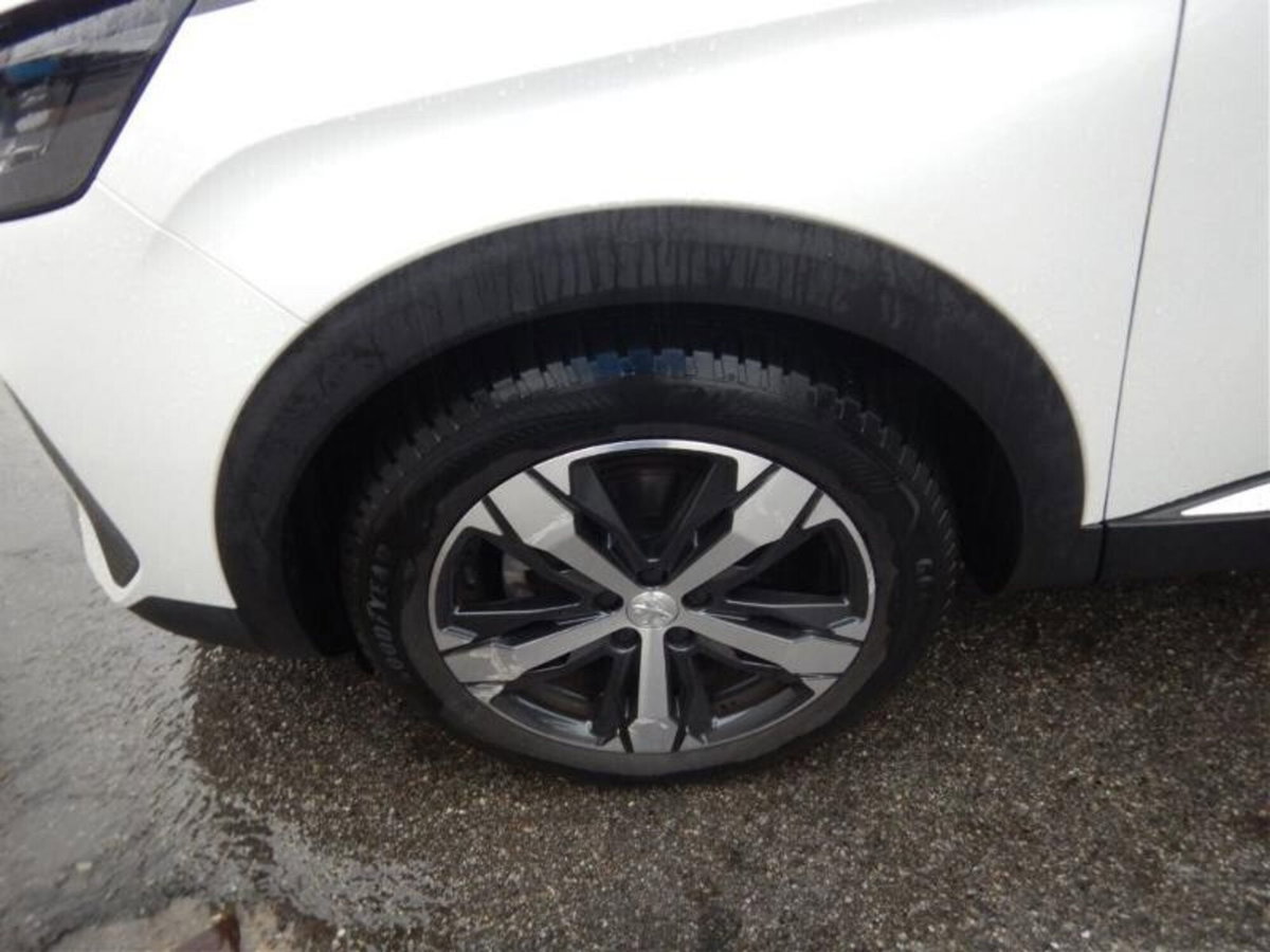 Peugeot 3008 BlueHDi 130 S&S EAT8 Allure Pack (11)