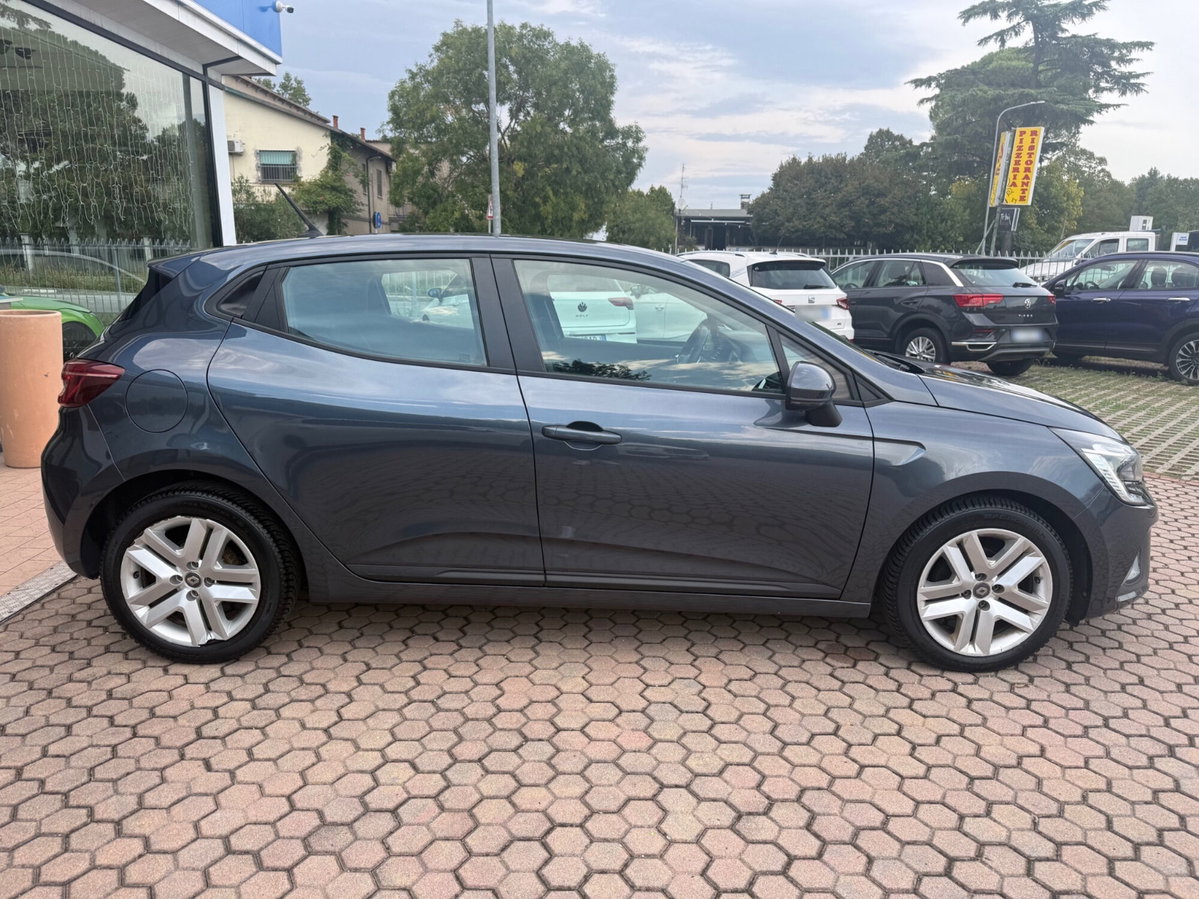 Renault Clio TCe 90 CV 5 porte Business (5)