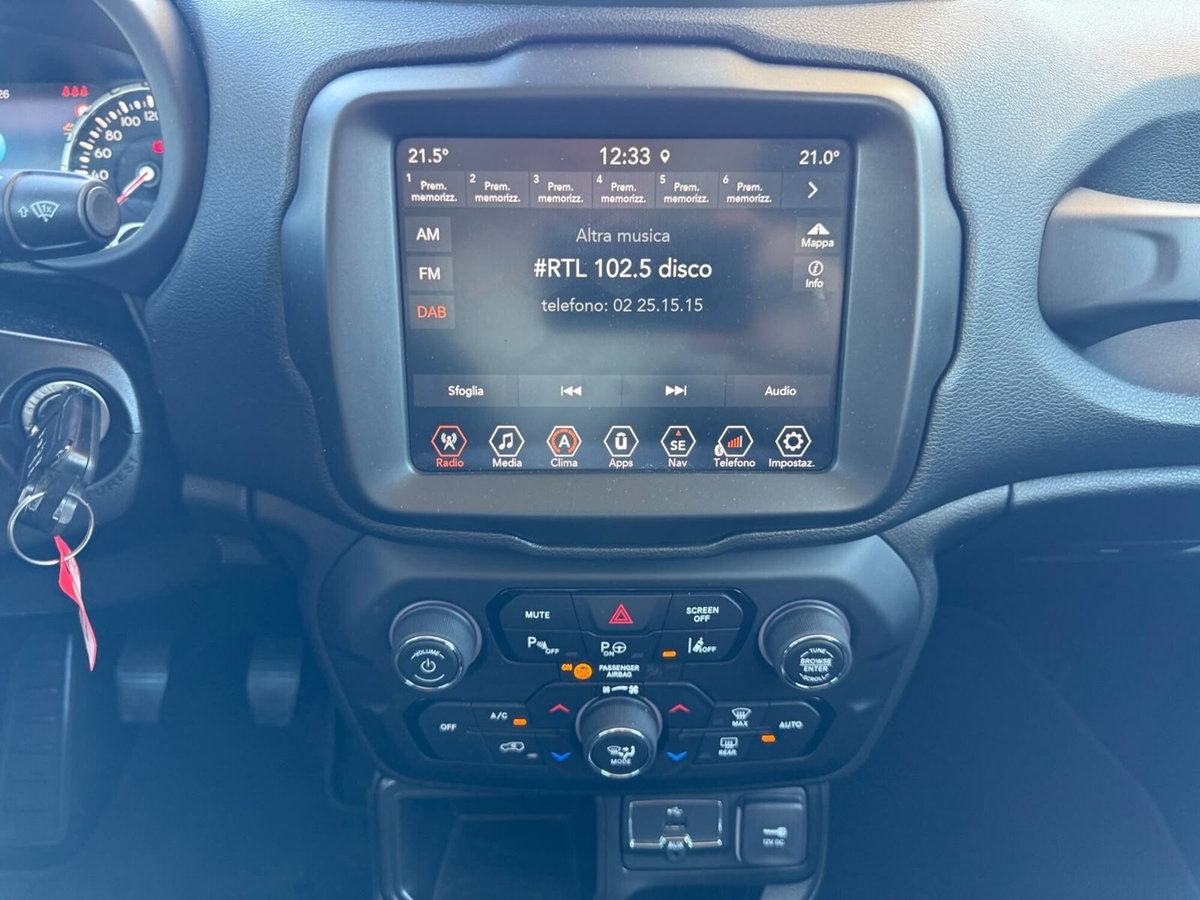 Jeep Renegade 1.6 Mjt 130 CV Limited (11)