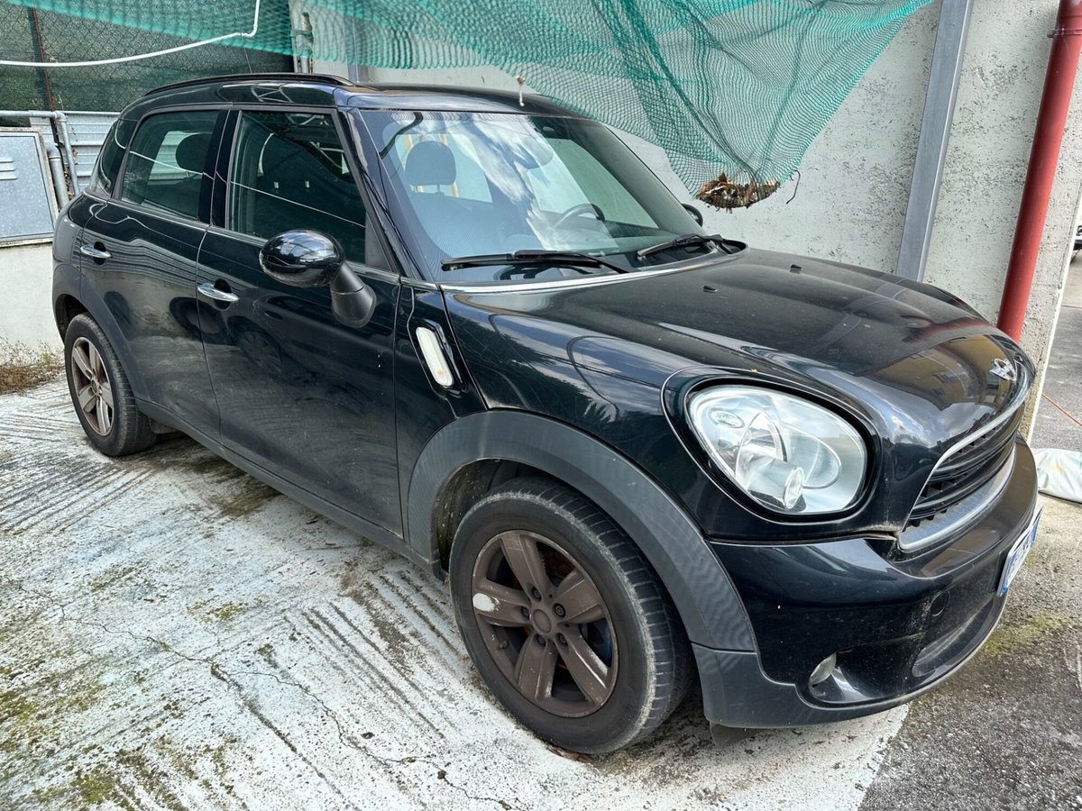 MINI Mini Countryman 1.6 Cooper D Countryman (3)