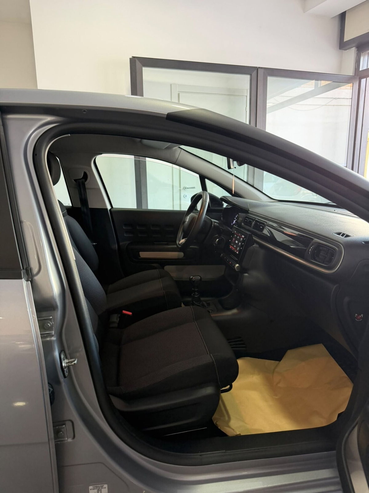 Citroen C3 BlueHDi 100 S&S C-Series (13)