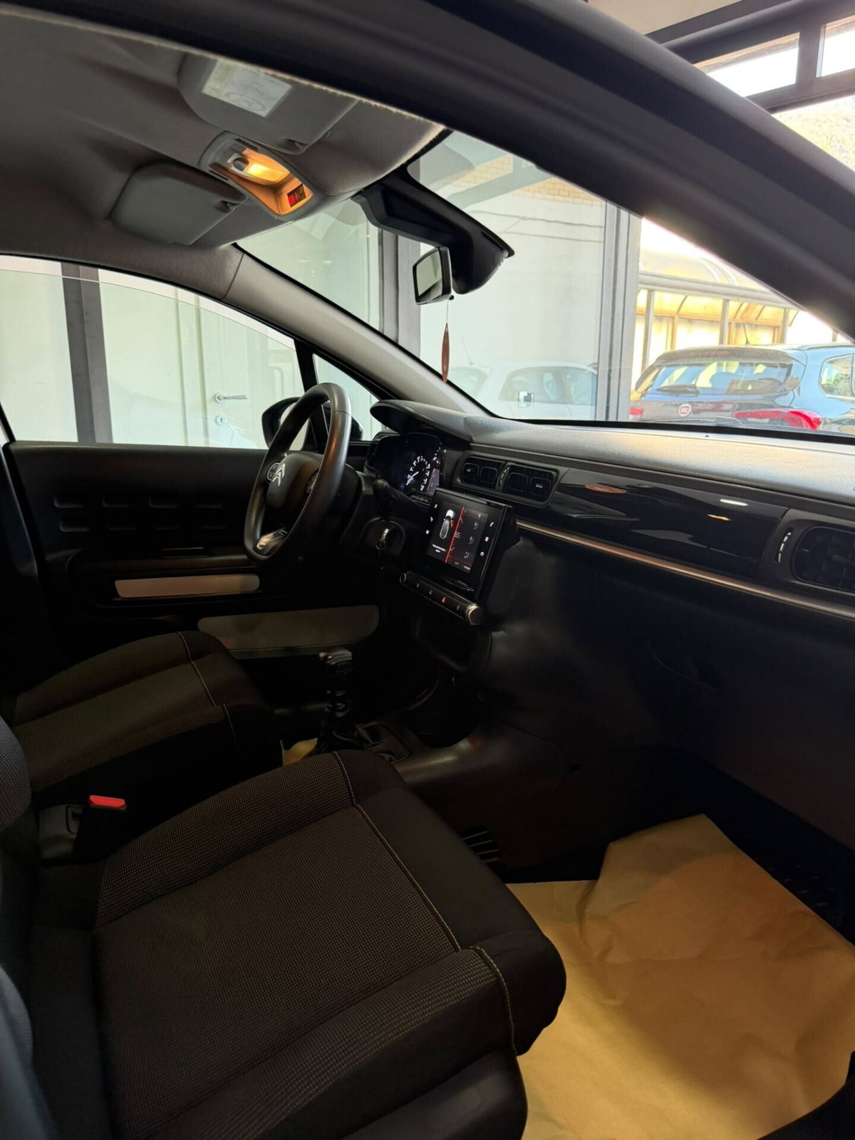 Citroen C3 BlueHDi 100 S&S C-Series (14)