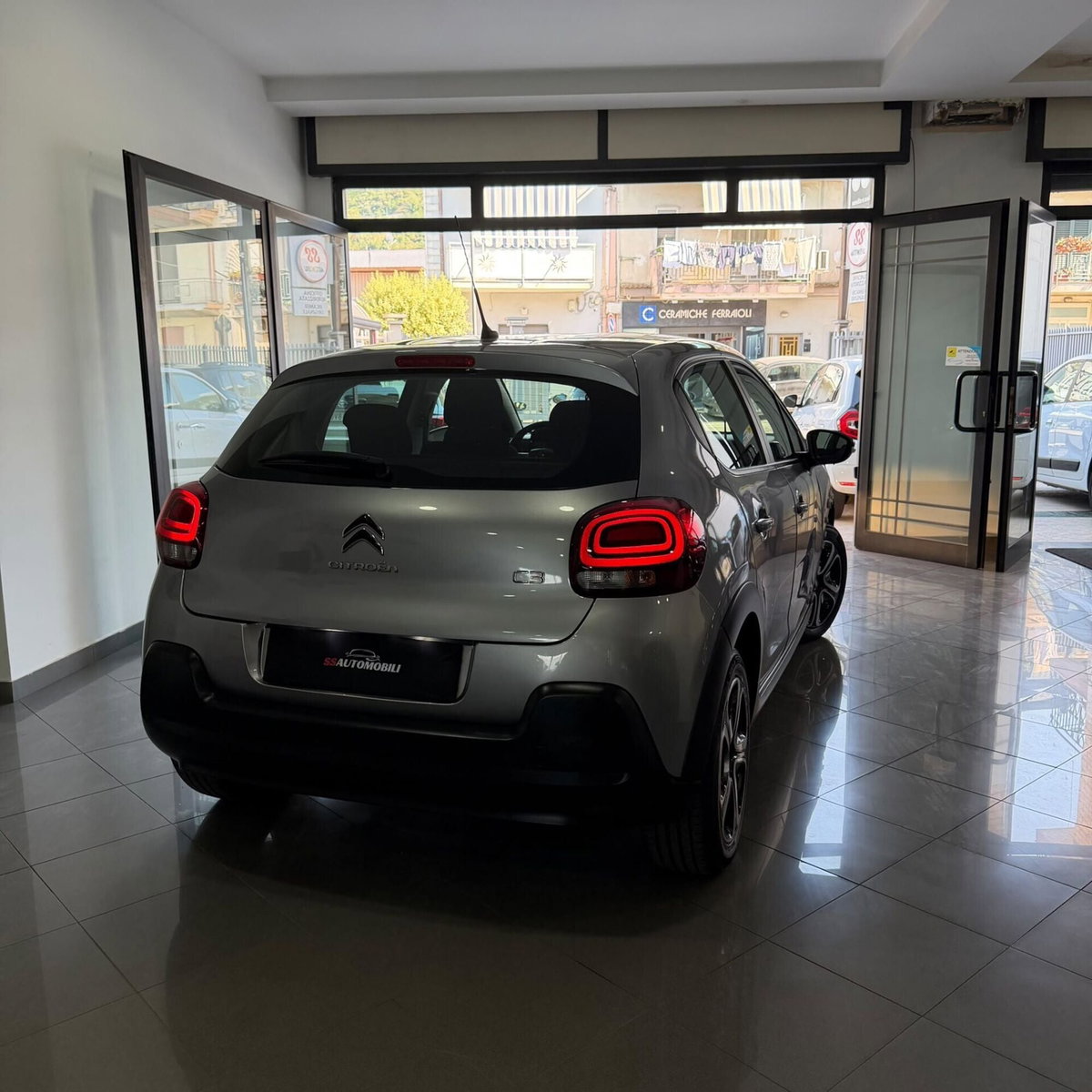 Citroen C3 BlueHDi 100 S&S C-Series (4)