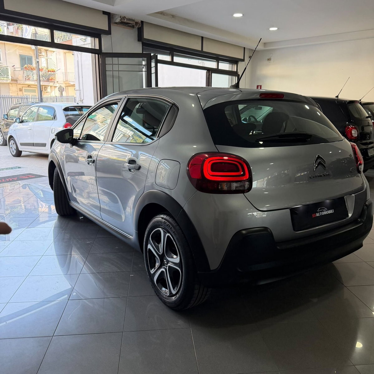 Citroen C3 BlueHDi 100 S&S C-Series (6)