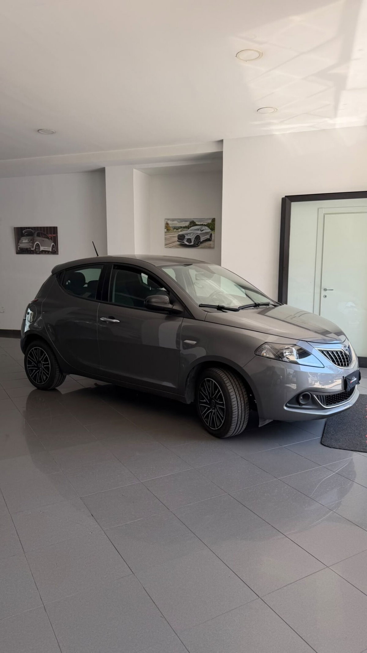 Lancia Ypsilon 1.0 FireFly 5 porte S&S Hybrid Gold Plus (4)