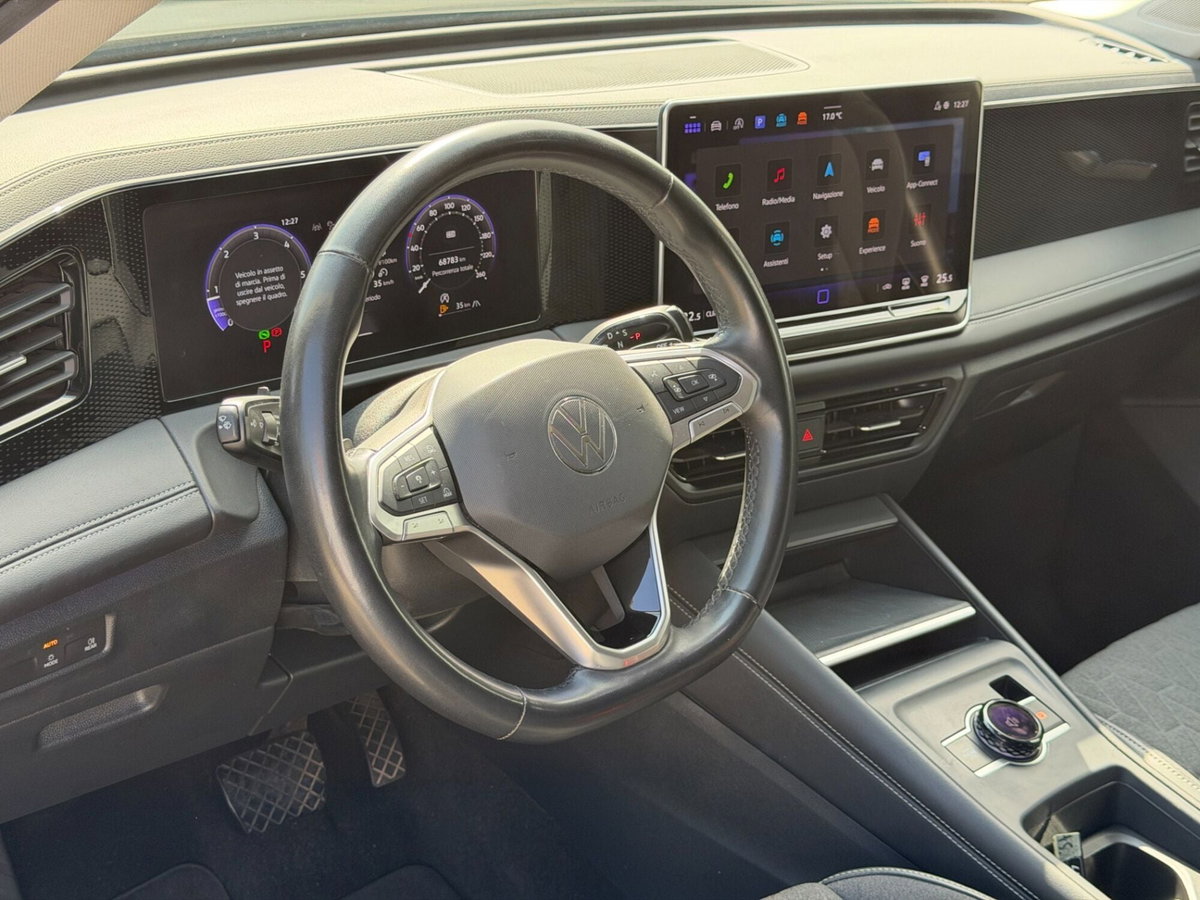 Volkswagen Tiguan 2.0 tdi Edition 150cv dsg (11)