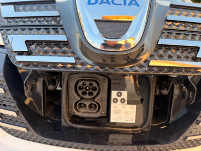 Dacia Spring Business Electric 45 (14)