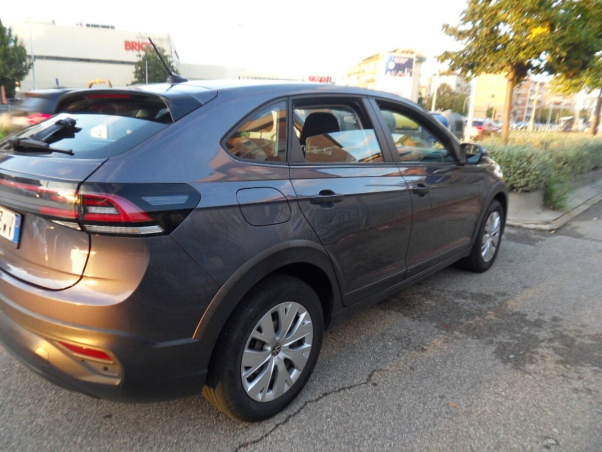 Volkswagen Taigo 1.0 tsi Life 95cv (3)
