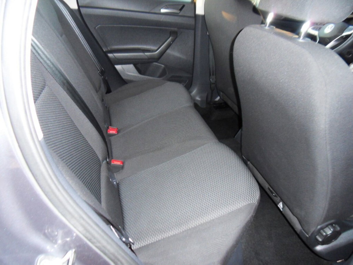 Volkswagen Taigo 1.0 tsi Life 95cv (4)