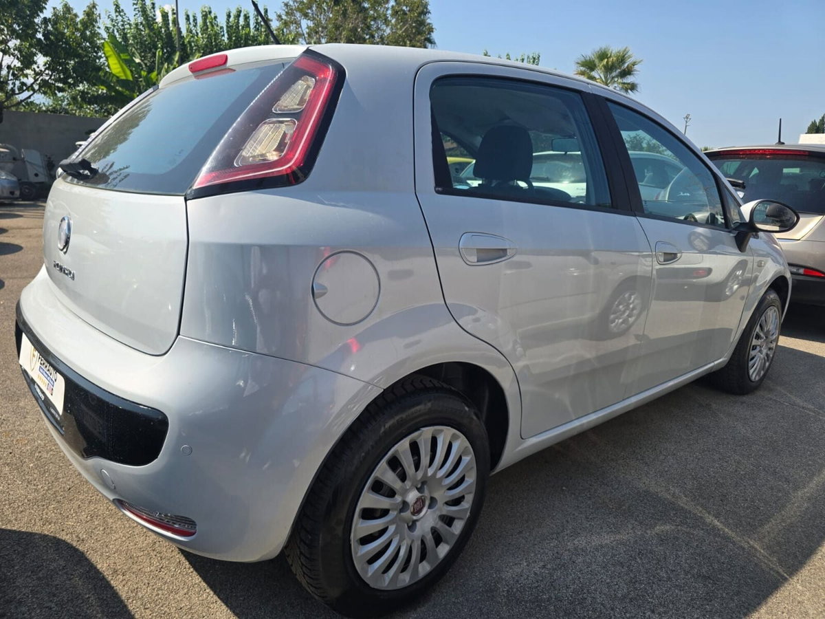 Fiat Punto Evo 1.4 5 porte Dynamic EasyPower (10)