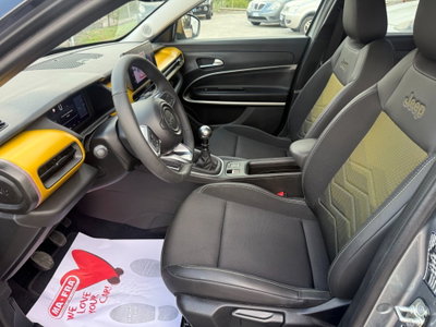 Jeep Avenger 1.2 turbo Summit fwd 100cv (10)
