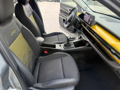 Jeep Avenger 1.2 turbo Summit fwd 100cv (14)