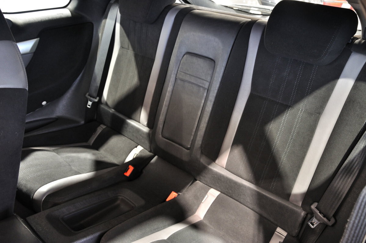 Alfa Romeo Brera 2.2 JTS Sky Window (13)