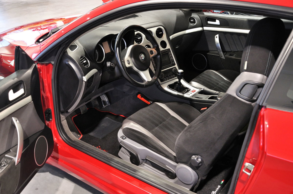 Alfa Romeo Brera 2.2 JTS Sky Window (14)